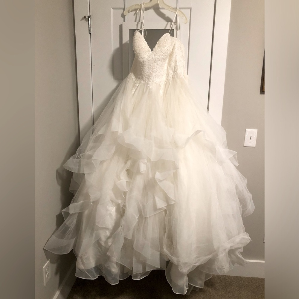 Stella York Ballgown, Layered Tulle, Beaded Bodice, Size 18 (fits like 14-16)